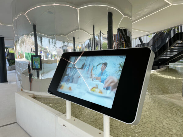 Outdoor PCAP Wall Mounted Touch Screen Displays Application Image 13